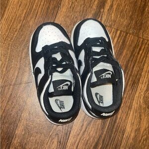 Nike Kids Black and White Sneakers